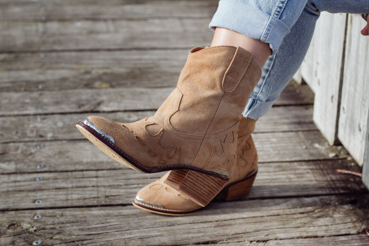 Jade Pull on Boots