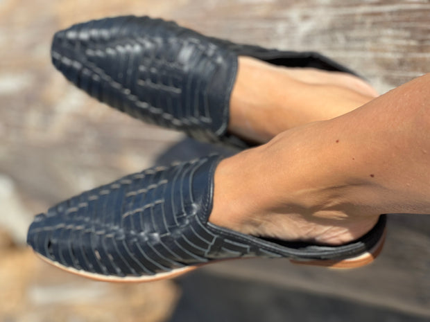 Java Woven Slides Black