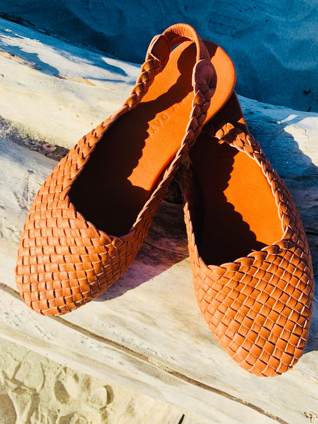 Sienna Tan Woven Slide - STOCKTAKE CLEARANCE