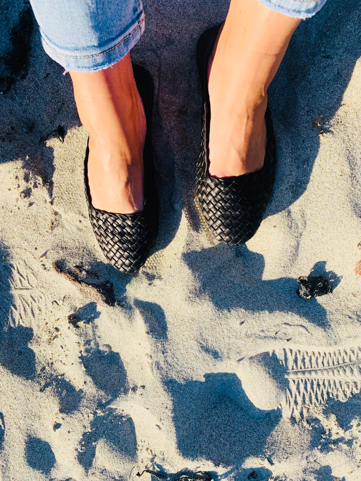 Sienna Black Woven Slide