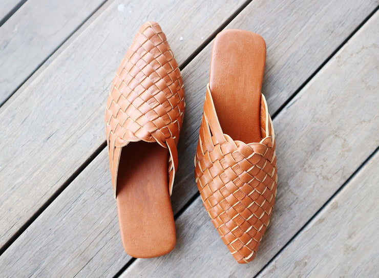 Pointed Woven Mules Tan